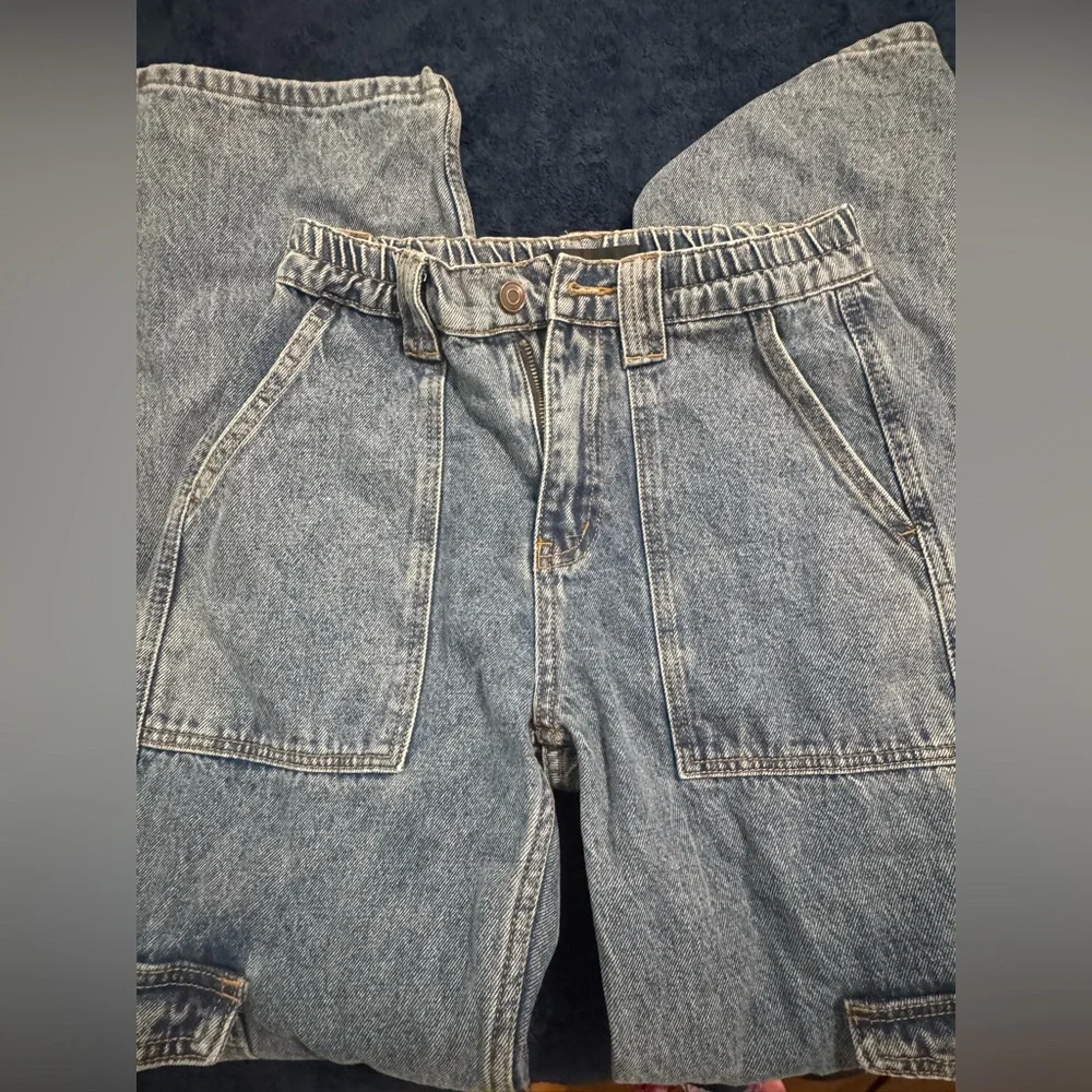 Fashion Nova Relaxed Fit Light Cargo Blue Jeans - Picture 1 of 4